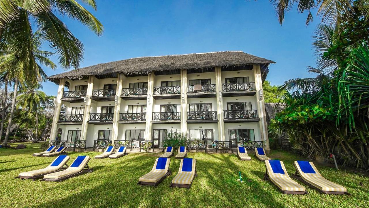 Papillon Lagoon Reef Hotel Diani Beach Exterior photo