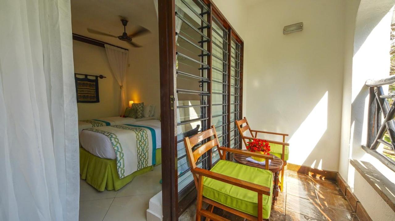 Papillon Lagoon Reef Hotel Diani Beach Exterior photo