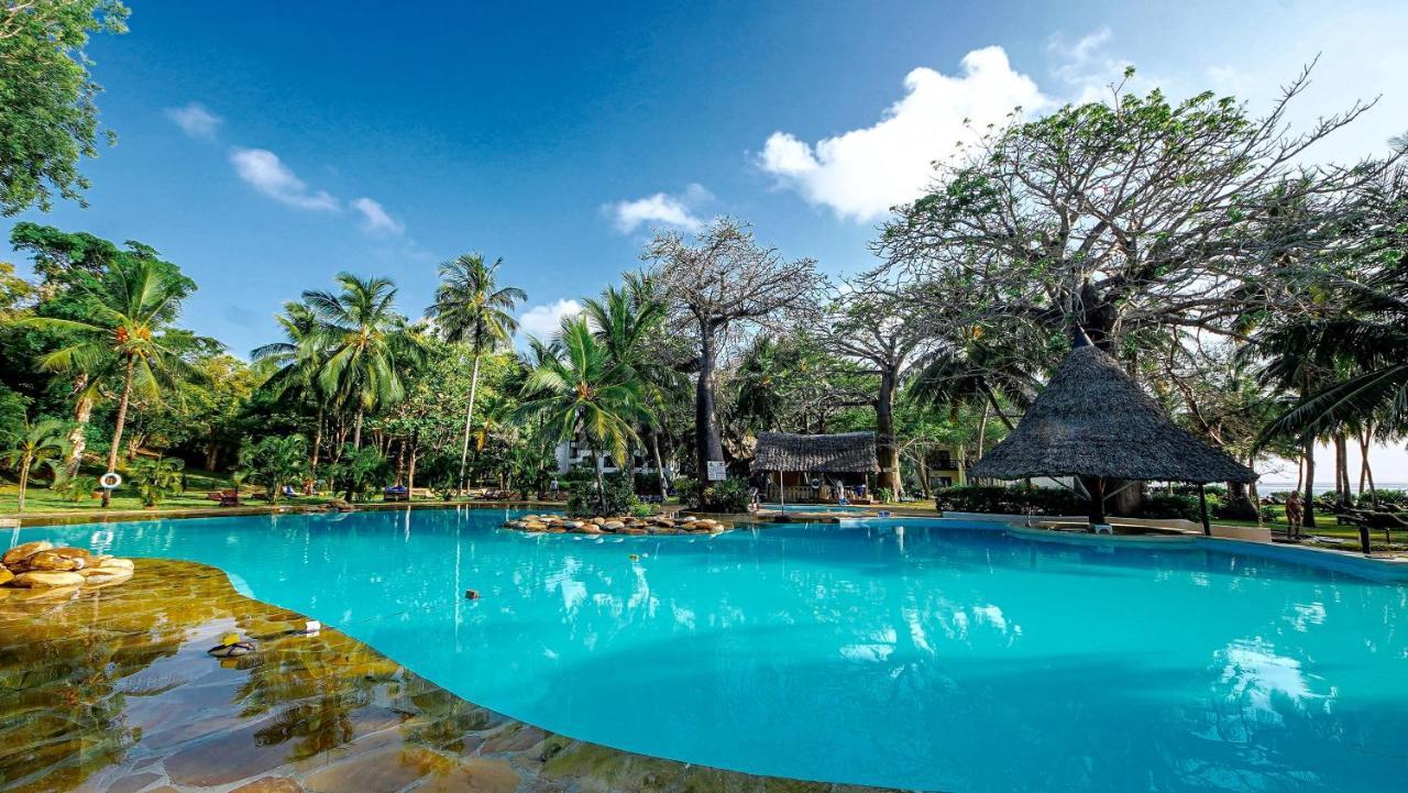 Papillon Lagoon Reef Hotel Diani Beach Exterior photo