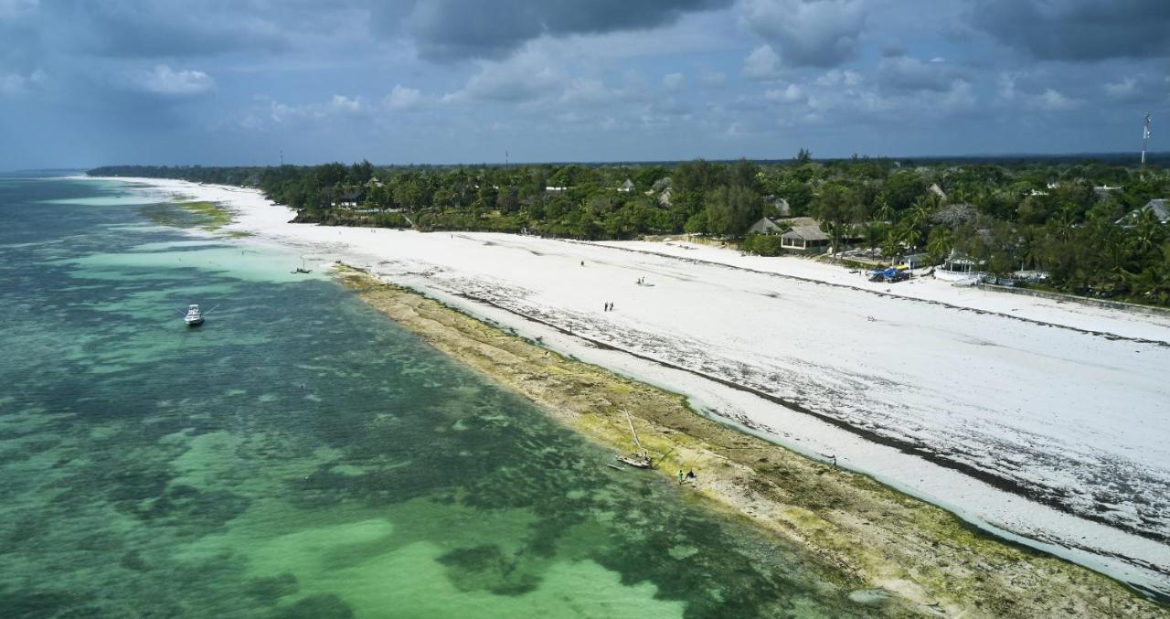 Papillon Lagoon Reef Hotel Diani Beach Exterior photo