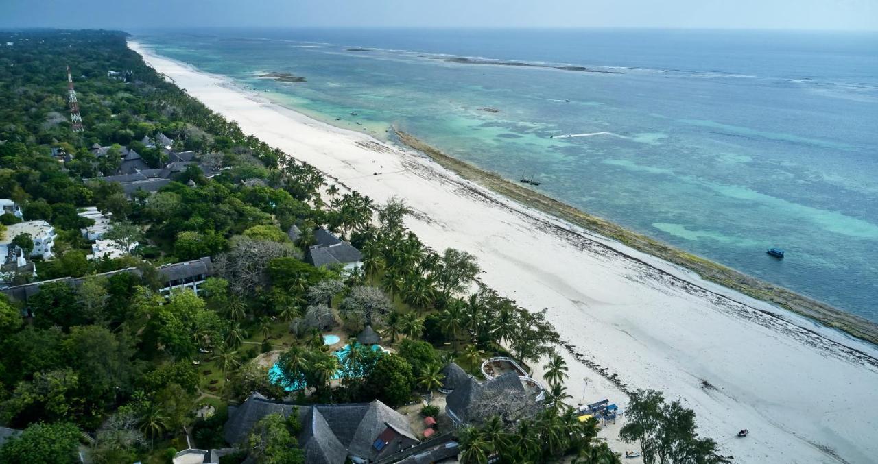 Papillon Lagoon Reef Hotel Diani Beach Exterior photo
